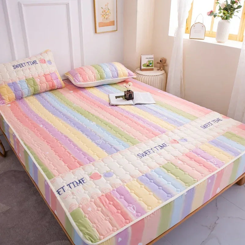 Thick Quilted Mattress Cover, Stitched Bed Linen, Printed Bedding