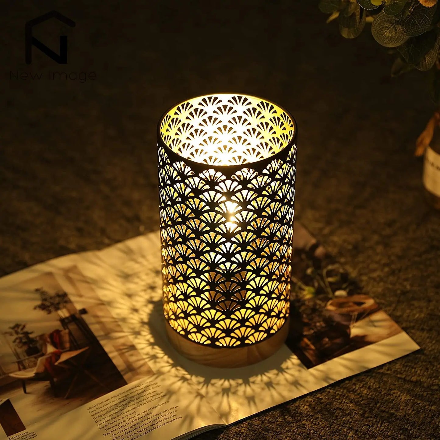 Fan Pattern Hollow Table Lamps Warm Light Vintage Lamp Lantern