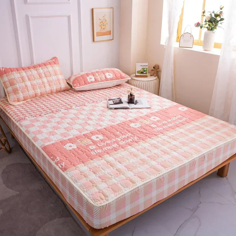 Thick Quilted Mattress Cover, Stitched Bed Linen, Printed Bedding